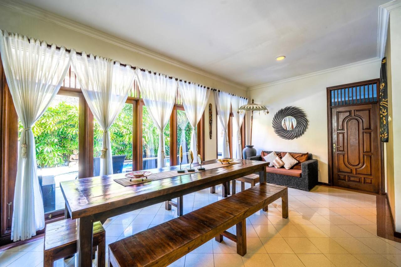 Villa Sanket - Kuta - 6 Bedrooms - 6 Bathrooms - Great Location Exterior photo